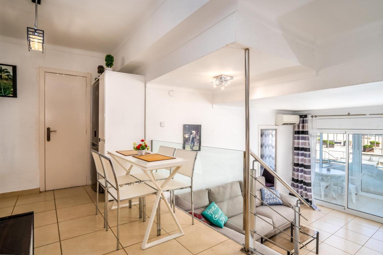 Апартаменты Apartamento Welcs Emp 018 Con Terraza Frente Al Mar Эмпуриабрава Экстерьер фото